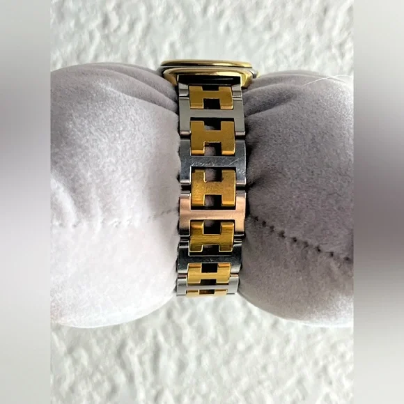 HERMÈS RALLYE 18K Yellow Gold-Plated ladies watch - Picture 7 of 17